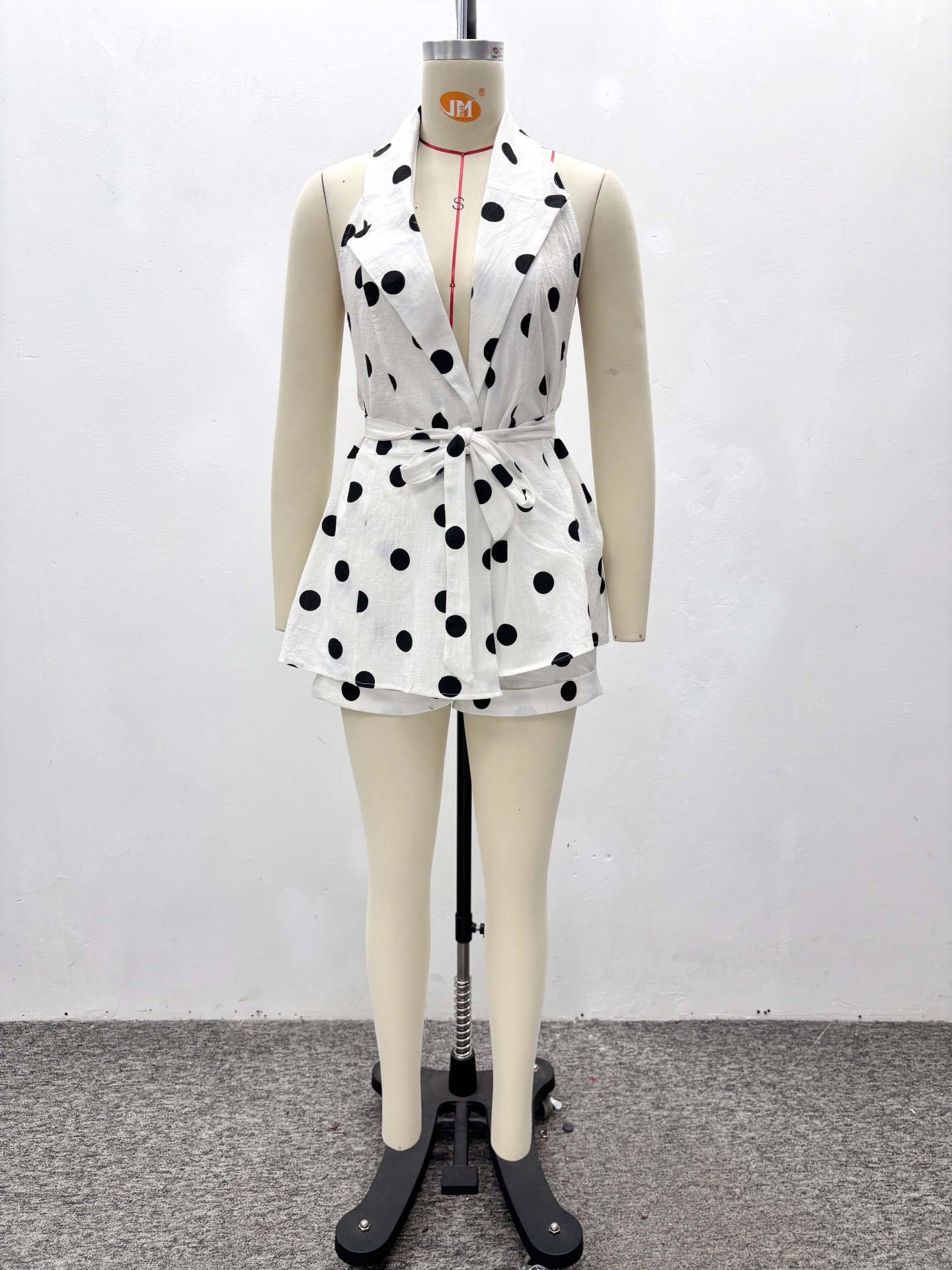 Backless Blouse And Shorts