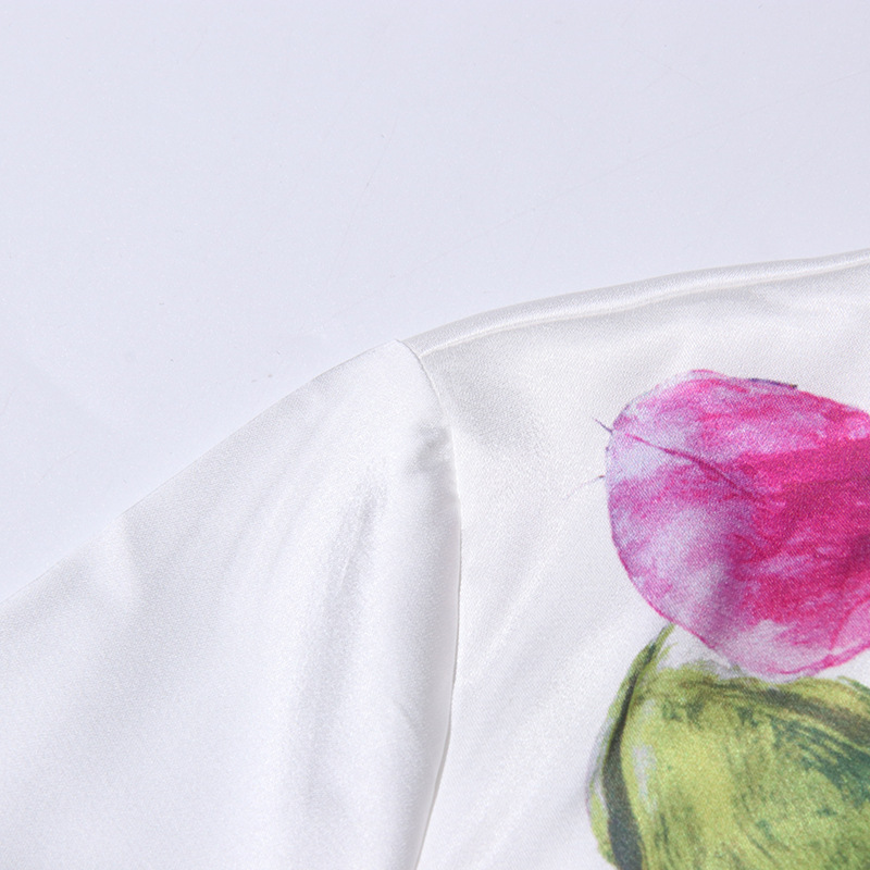 Floral Print Dress, Figure-flattering Round-neck