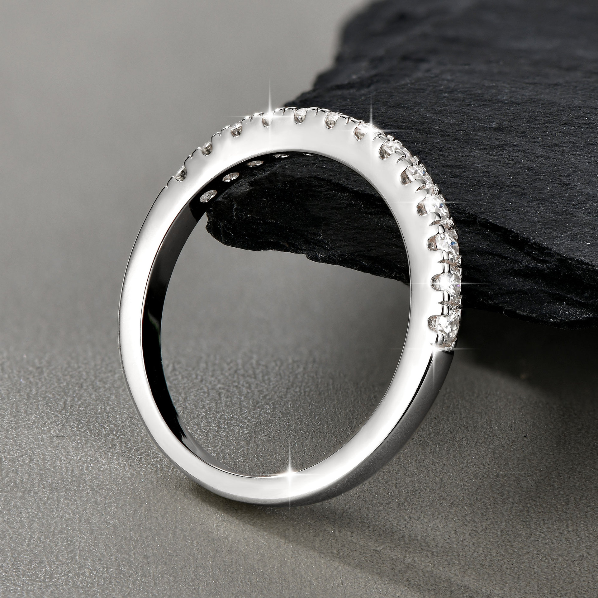 14k Gold Moissanite Ring