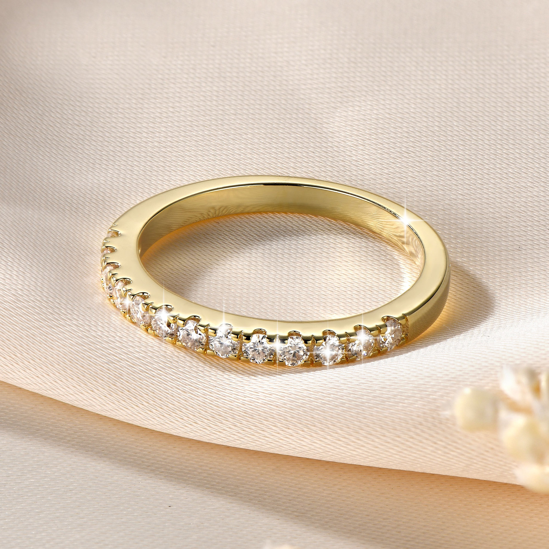 14k Gold Moissanite Ring