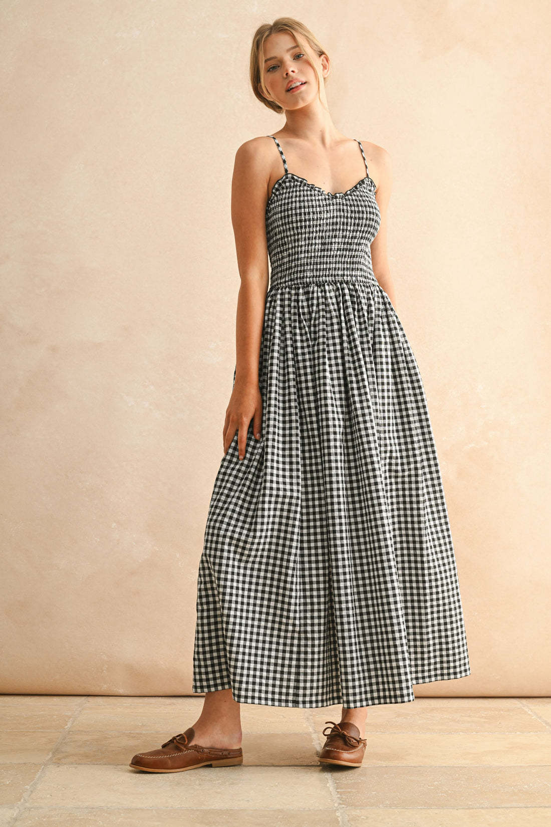 A-line Slimming Dress For Women With A Fitted Waist