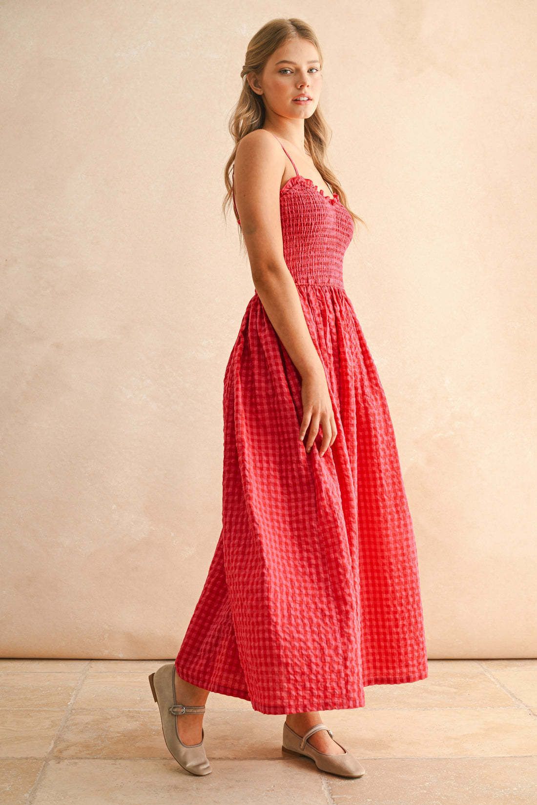A-line Slimming Dress For Women With A Fitted Waist