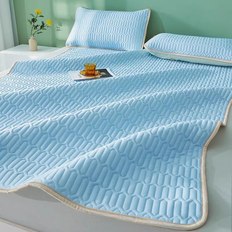 Cooling Mat Summer Ice Silk