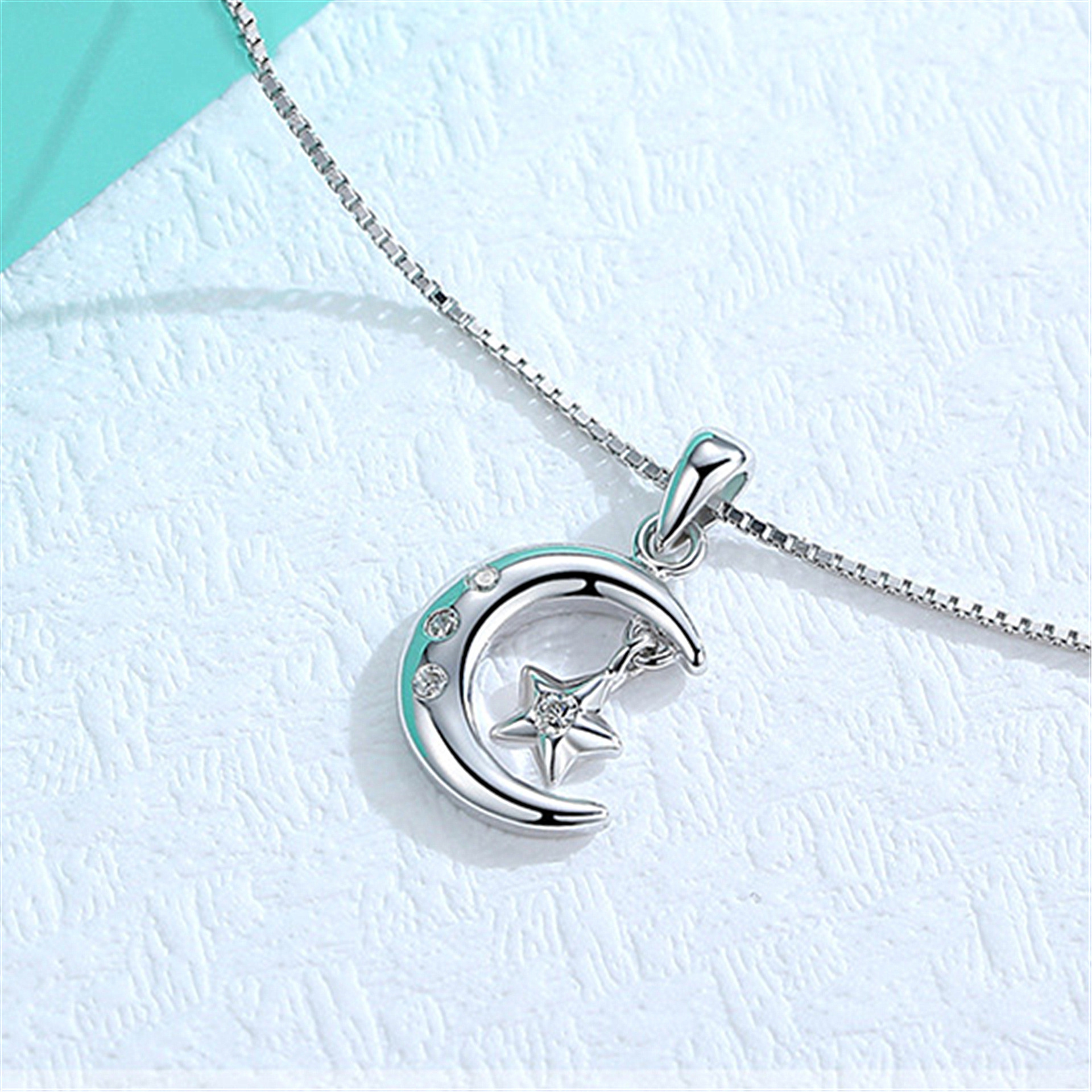 Smart Pendant Star Moon Clavicle Chain