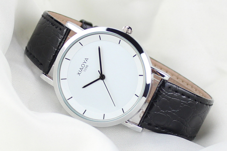 Couples Watch Retro Korean-Style