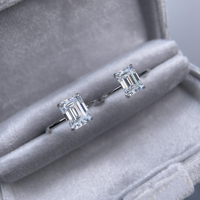 Moissanite Diamond Ring