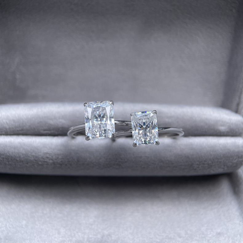 Moissanite Diamond Ring