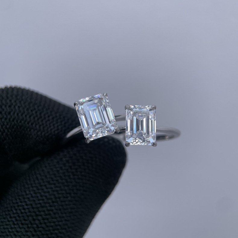Moissanite Diamond Ring