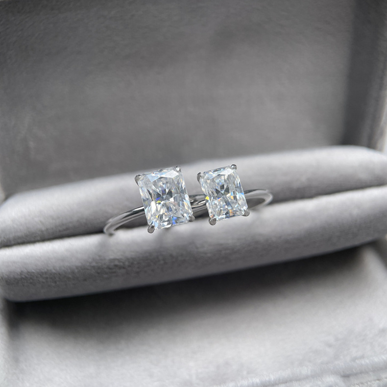 Moissanite Diamond Ring