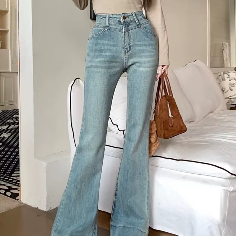 Denim Jeans High-Waisted Raw Edge