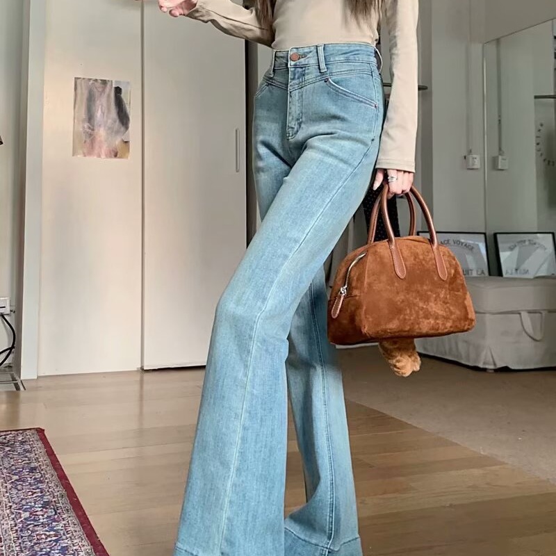 Denim Jeans High-Waisted Raw Edge