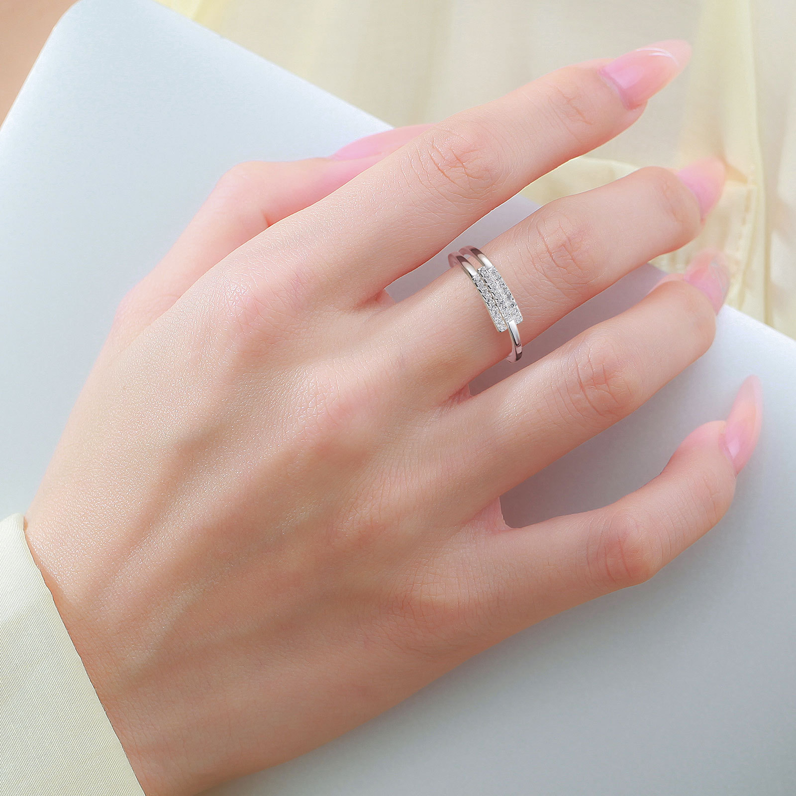 Sterling Silver Zircon Ring