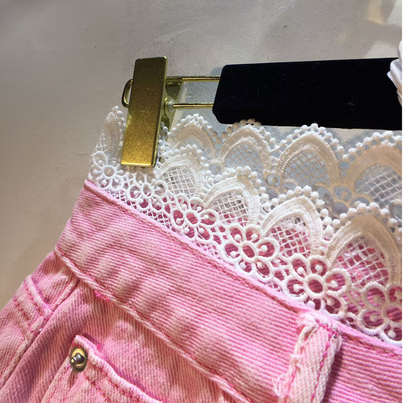 High-waisted Slimming Raw-edge Denim Shorts For Women