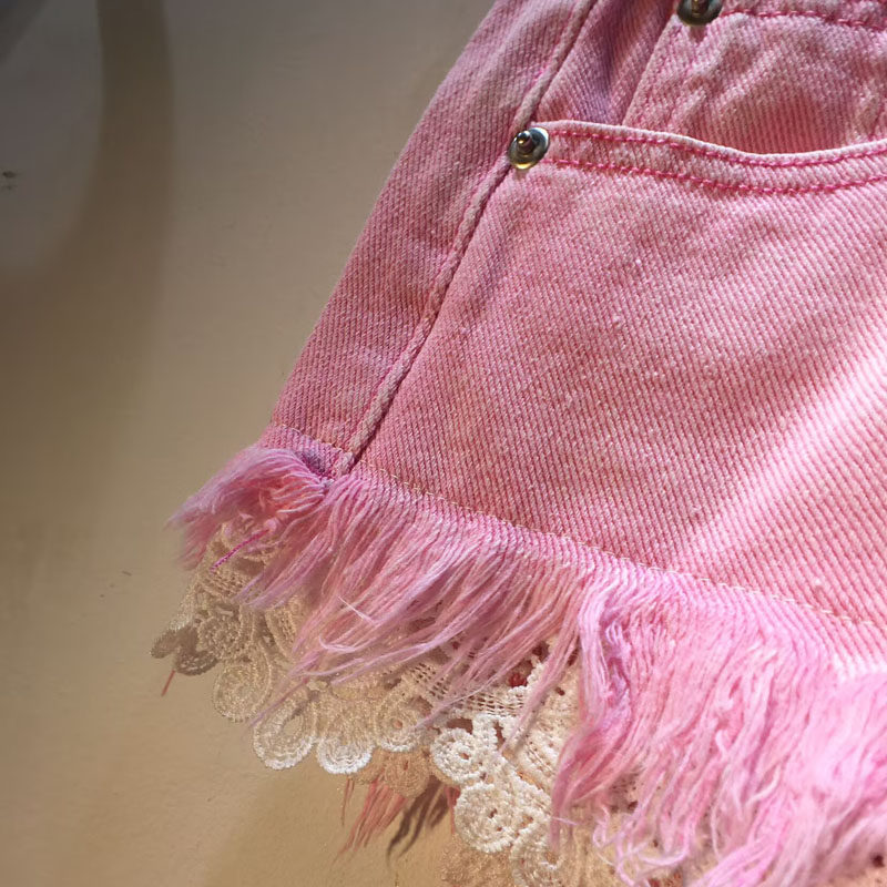 High-waisted Slimming Raw-edge Denim Shorts For Women