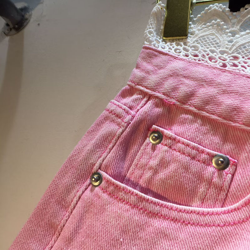 High-waisted Slimming Raw-edge Denim Shorts For Women