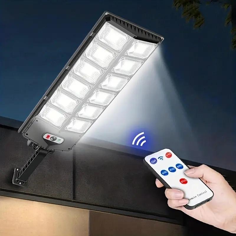 LED Solar Streetlight