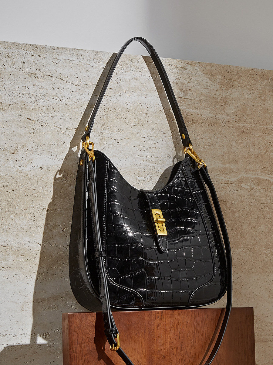 Crocodile Pattern Leather Bag