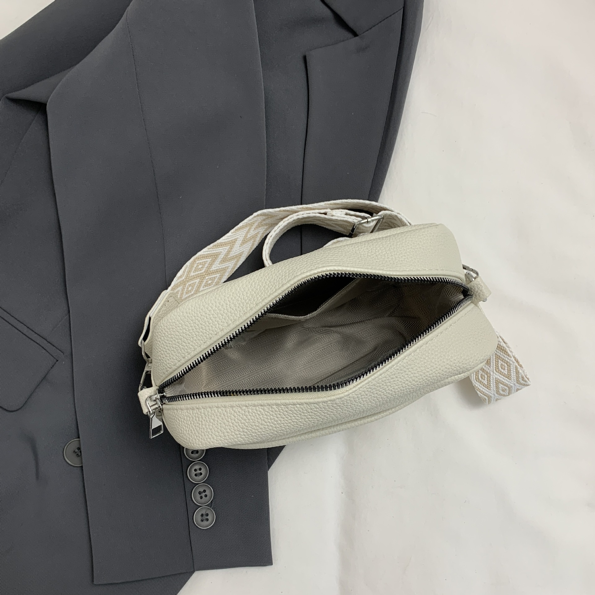 Solid Color Shoulder Bag