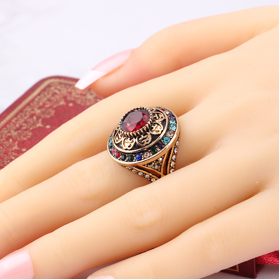 Luxury Rhinestone Ring Set