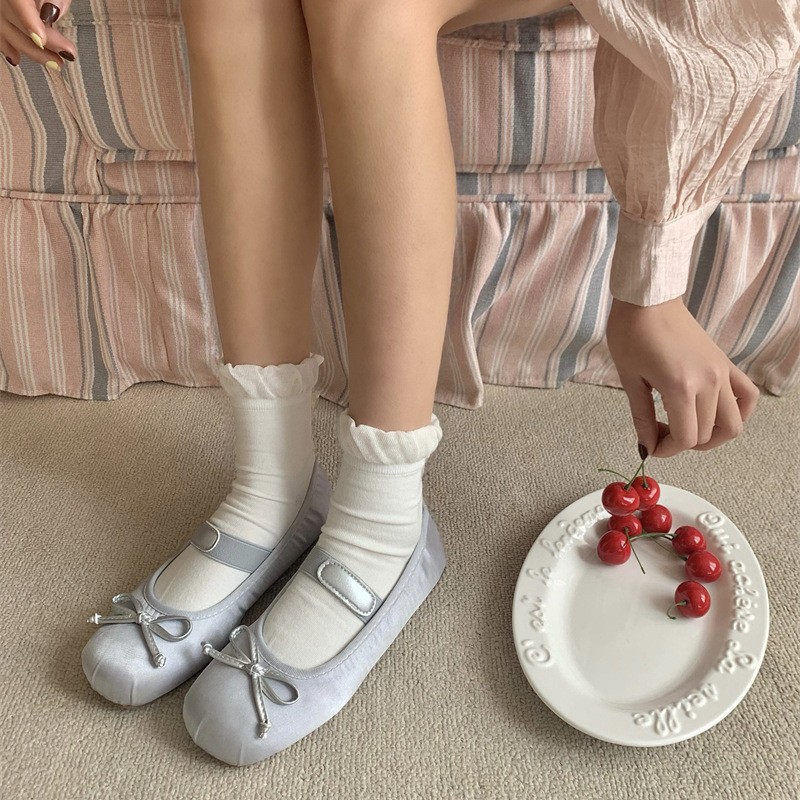 Coquette Ruffle Cuff Crew Socks