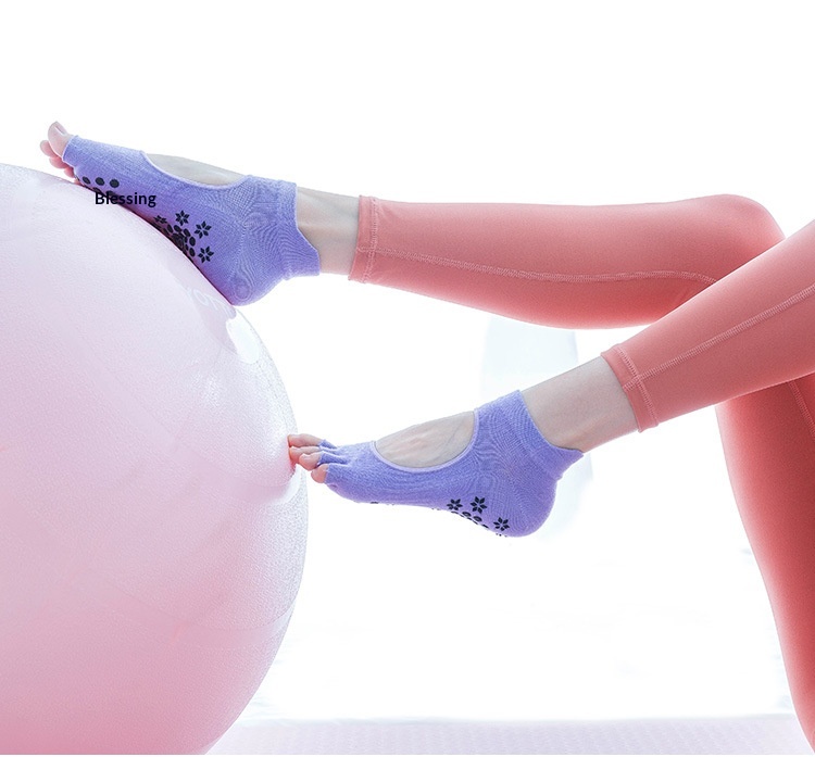 Womens Pilates Non-Slip Socks