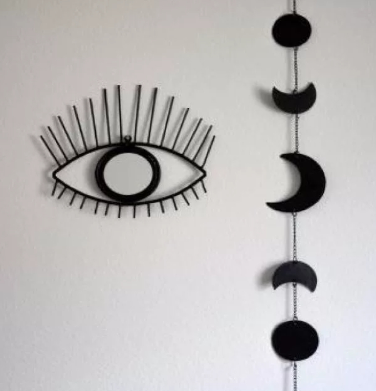 Eye-shaped Hanging Mirror