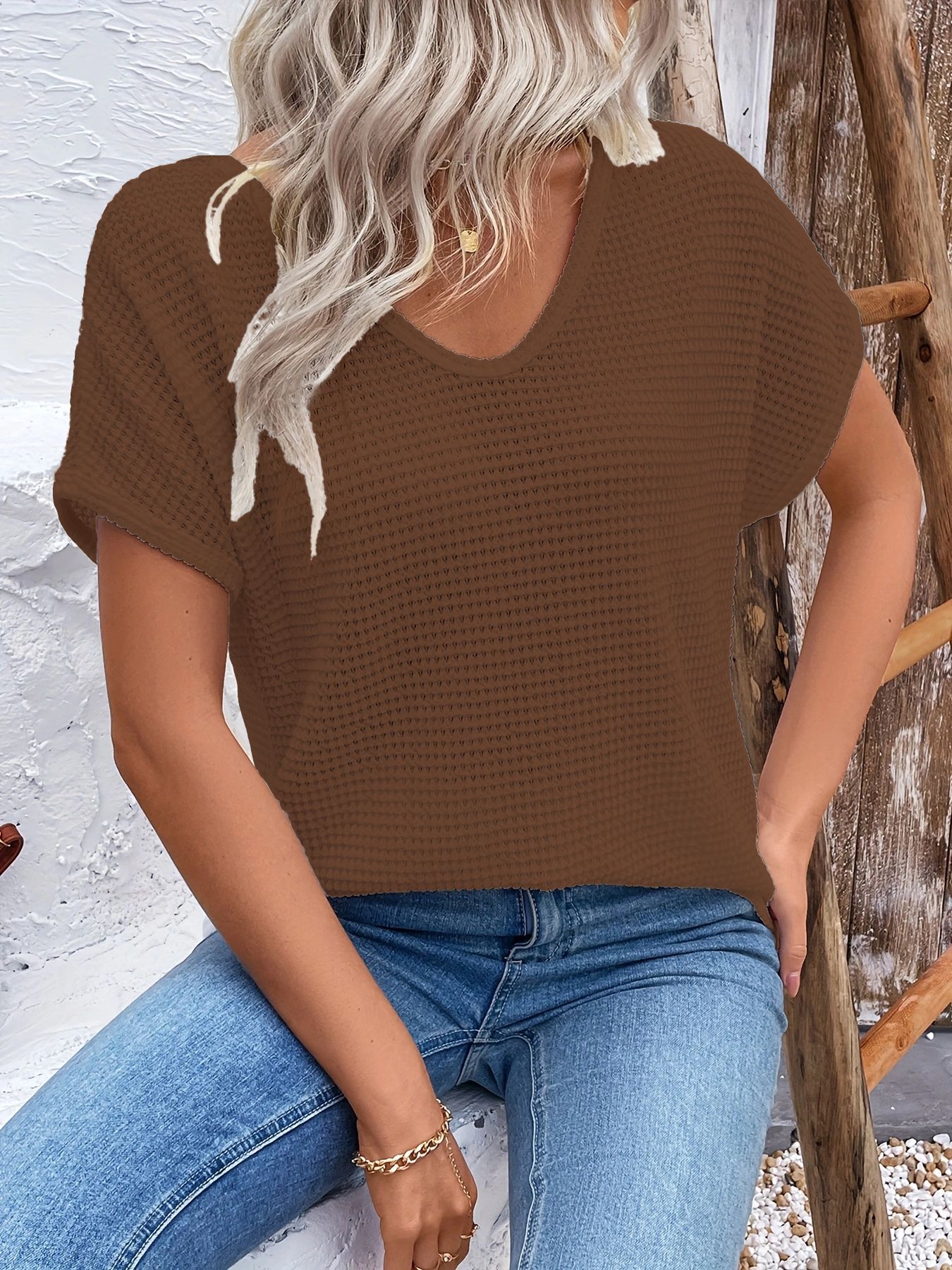Womens Lace V-Neck T-Shirt