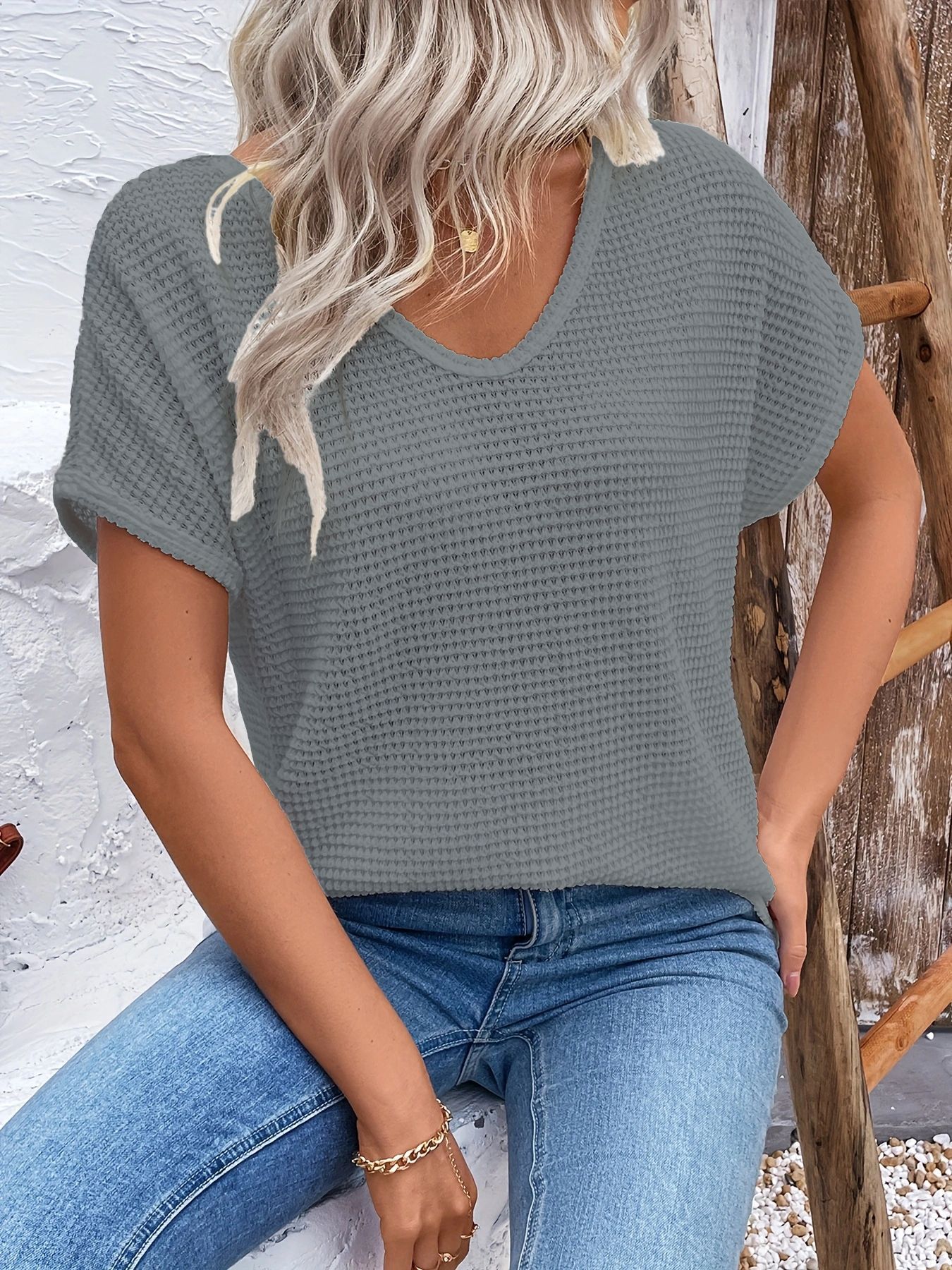 Womens Lace V-Neck T-Shirt