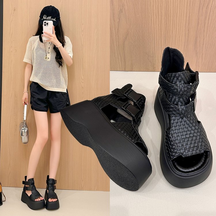 Women's Sandals